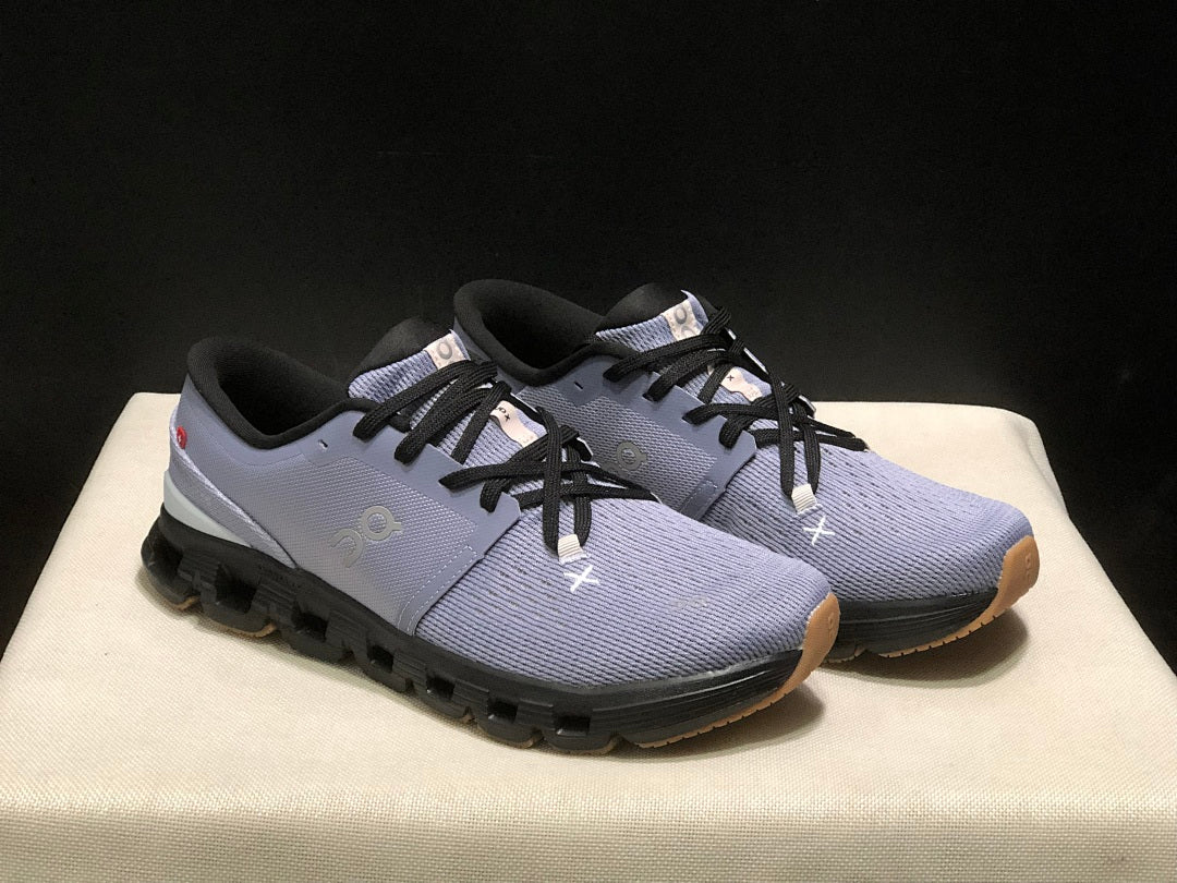 On Cloud X 4 Sneakers in Feather Black