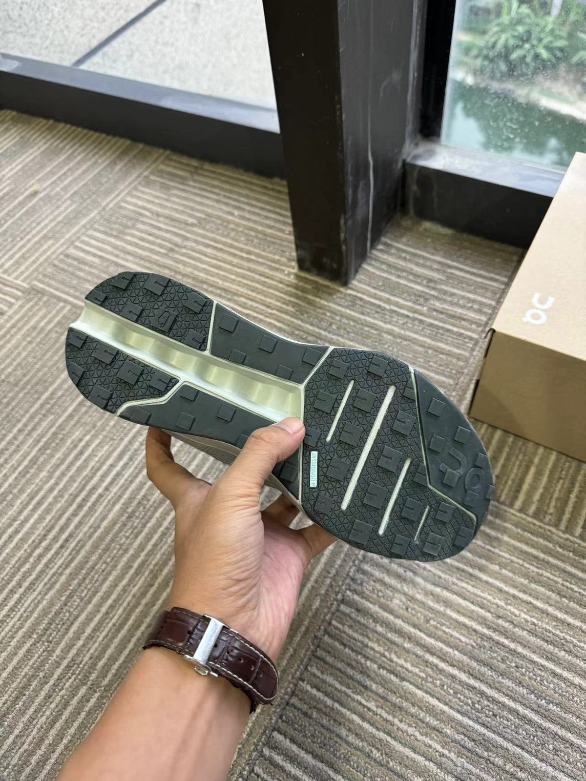 On Cloudhorizon Trail Sneakers in Cream, Gray and Red