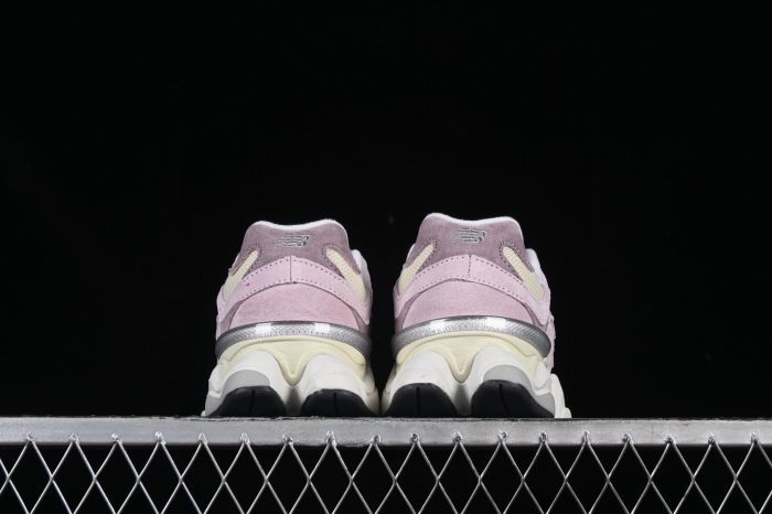 New Balance 9060 U9060LBC Pink Sneakers