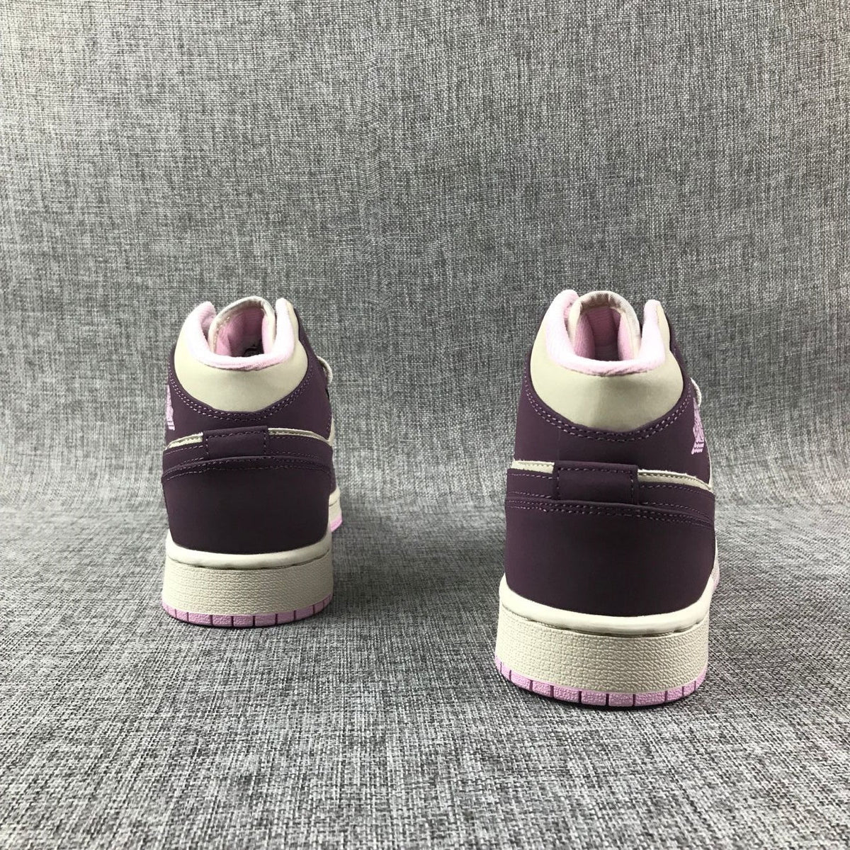 Air Jordan 1 Mid GS Sneakers White Purple Pink