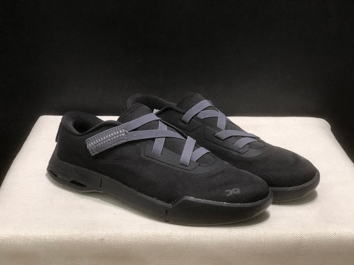 On Cloudnova Moon Black Sneakers