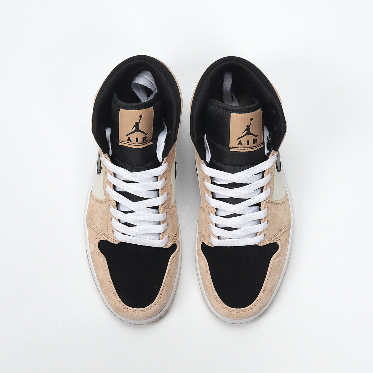 Jordan 1 Low BQ6472-800 Tan and Black Sneakers