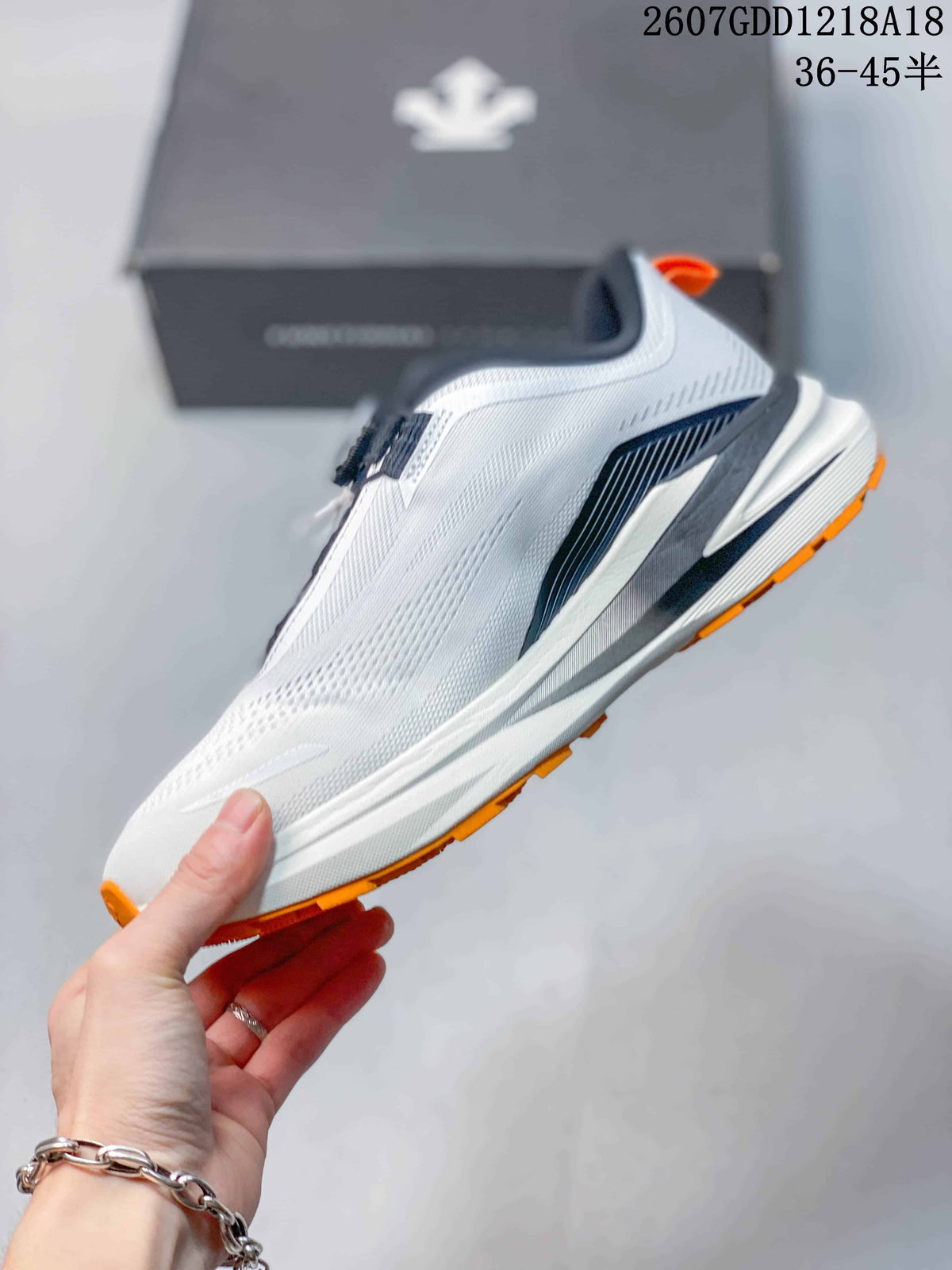 DESCENTE Enerzite Lavitate Trail Wire 3.0 Running Shoes