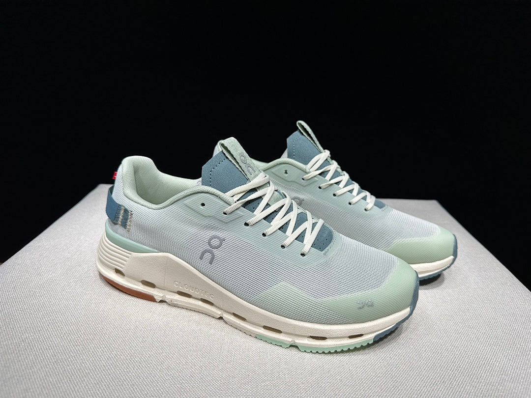 On Cloudnova Form 2 Sneakers Light Blue